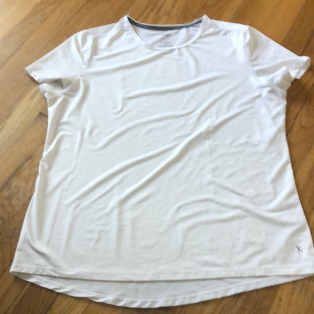 Women’s lightweight shirt